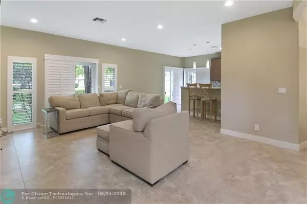 Coral Springs, FL 33071,11255 Lakeview Dr  #23G