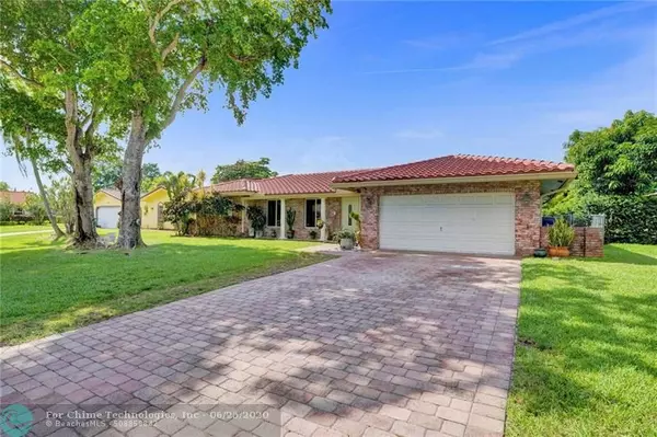 8533 NW 24th Ct, Coral Springs, FL 33065