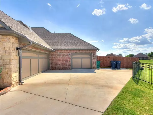 Yukon, OK 73099,11412 NW 113th Court