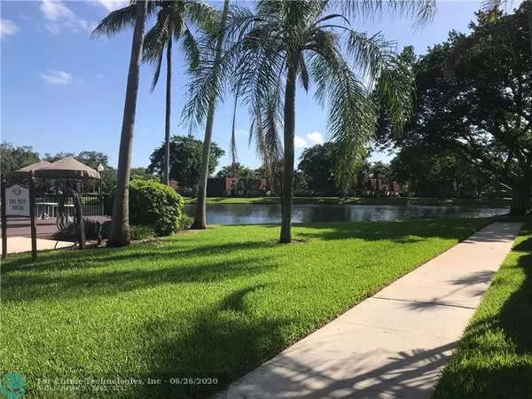 Plantation, FL 33324,9856 NW 6th Ct