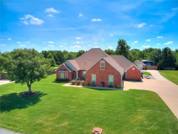 3608 Clay Drive, Yukon, OK 73099