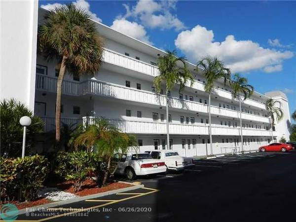 Dania Beach, FL 33004,604 NE 2ND ST  #329