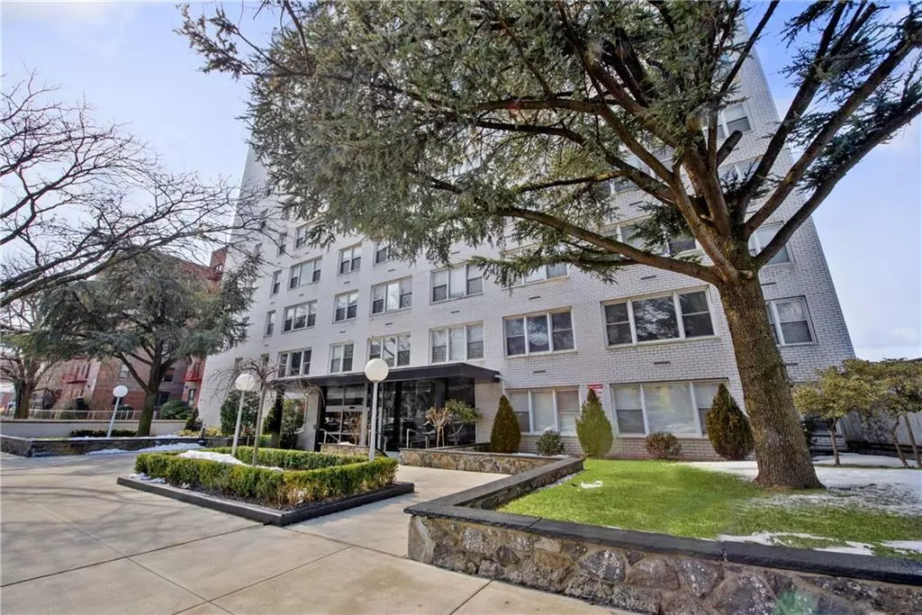 Brooklyn, NY 11230,1170 Ocean Pkwy #6D