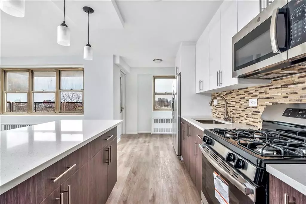 Brooklyn, NY 11214,2475 West 16 ST #6E