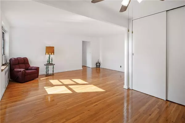 Brooklyn, NY 11209,138 71 ST #F12