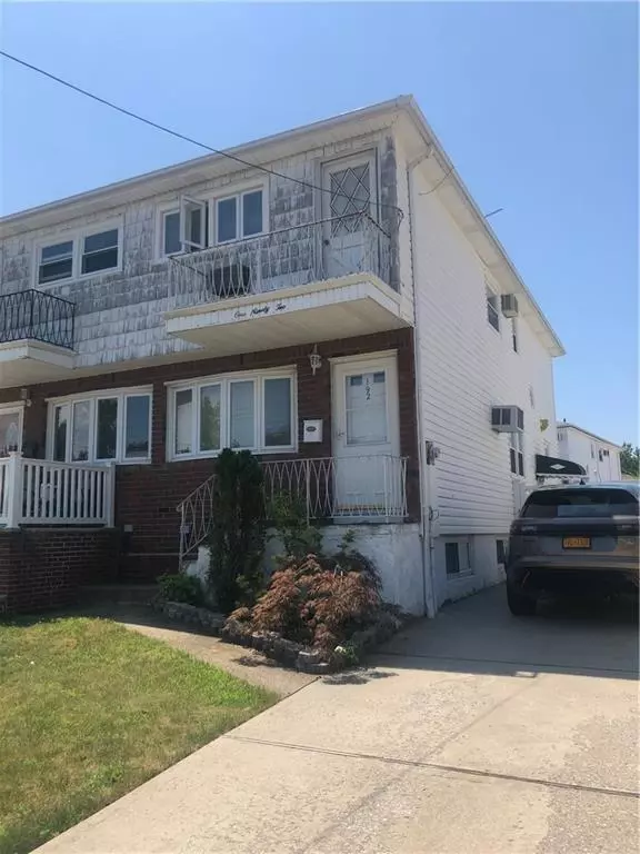192 Spratt AVE, Staten  Island, NY 10306