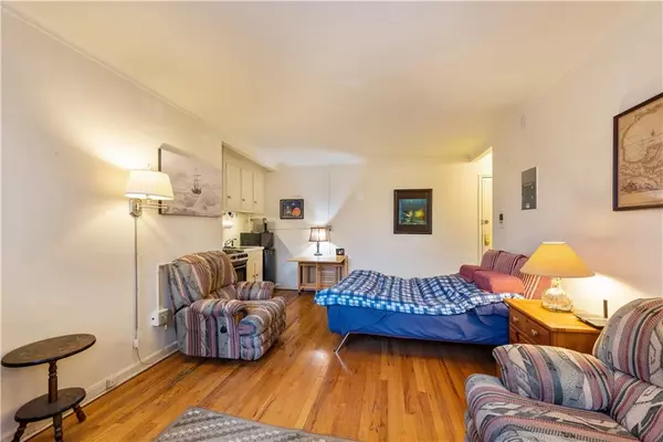 Brooklyn, NY 11209,9430 Ridge BLVD #4F