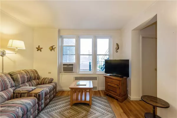 Brooklyn, NY 11209,9430 Ridge BLVD #4F