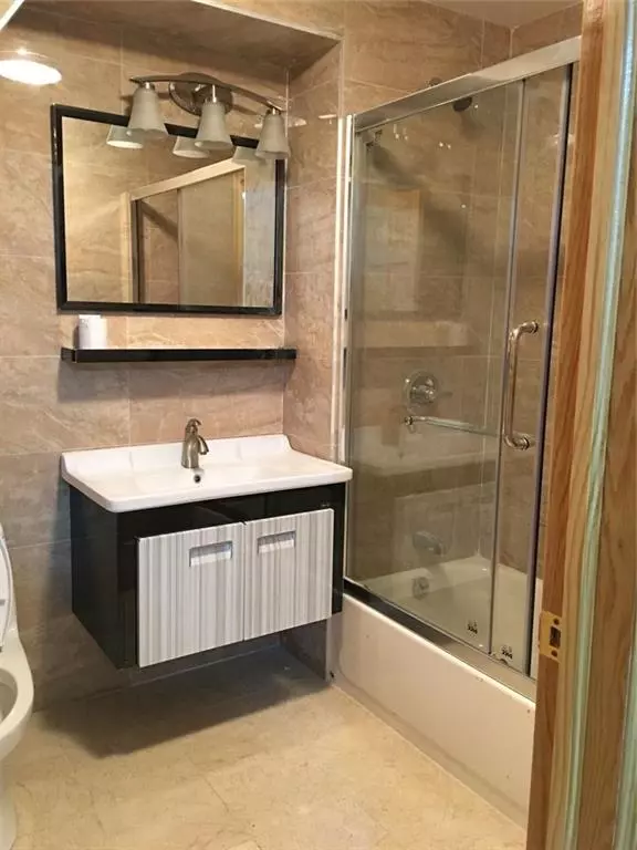 Brooklyn, NY 11214,8616 21 AVE #5D