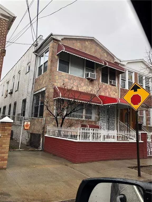 526 Van Siclen AVE, Brooklyn, NY 11207