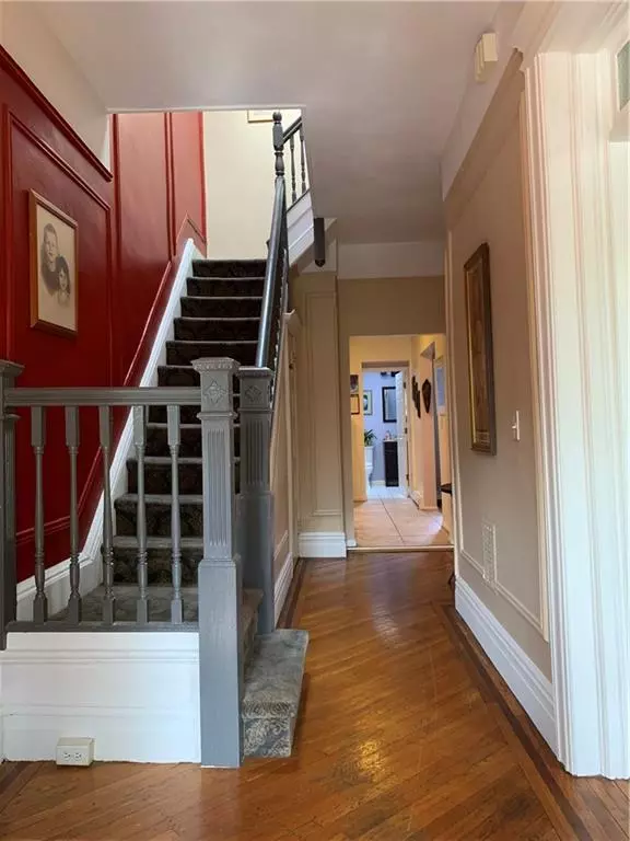 Brooklyn, NY 11209,12 Bay Ridge PL