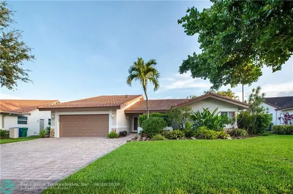 10866 NW 6th St, Coral Springs, FL 33071