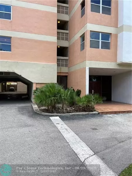 3301 Spanish Moss Ter  #704, Lauderhill, FL 33319