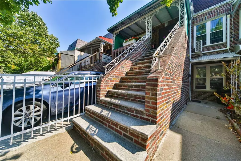 Brooklyn, NY 11214,235 Bay 20 ST
