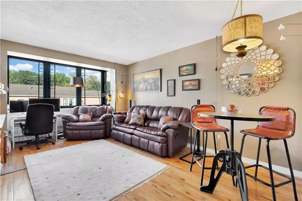 Brooklyn, NY 11209,6902 Narrows AVE #3B