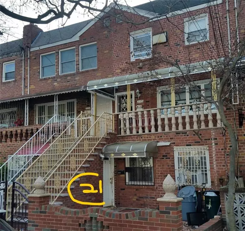 Brooklyn, NY 11236,732 East 79 ST