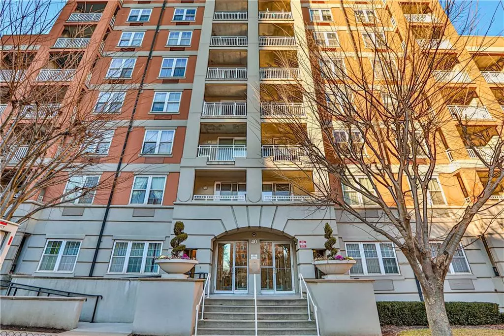Brooklyn, NY 11235,40 Oceana DR West #7B