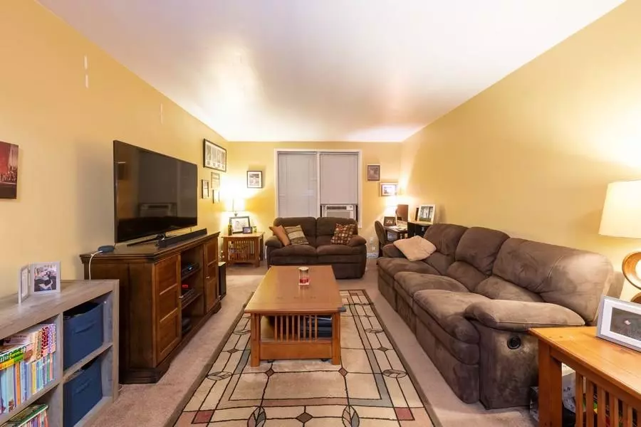 Brooklyn, NY 11209,9902 3 AVE #60