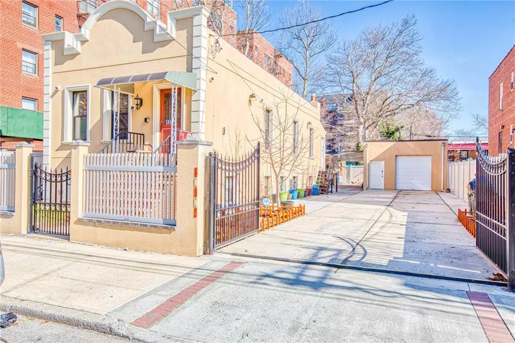 Brooklyn, NY 11235,1255 East 52 ST