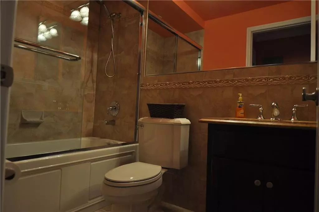 Brooklyn, NY 11214,7620 Bay Pkwy #3C