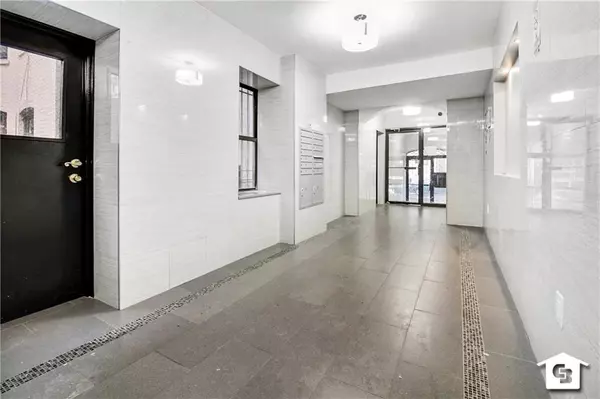 9 Argyle RD #4B, Brooklyn, NY 11218