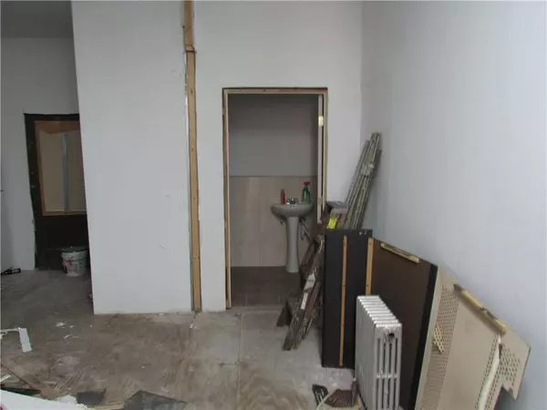 Brooklyn, NY 11207,453 New Lots AVE