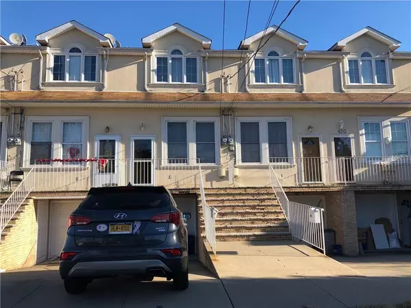 430 Stoneham ST, Staten  Island, NY 10306