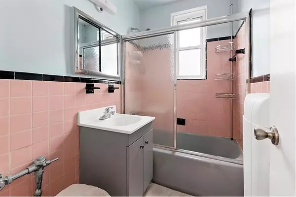 Brooklyn, NY 11214,2260 Benson AVE #6D