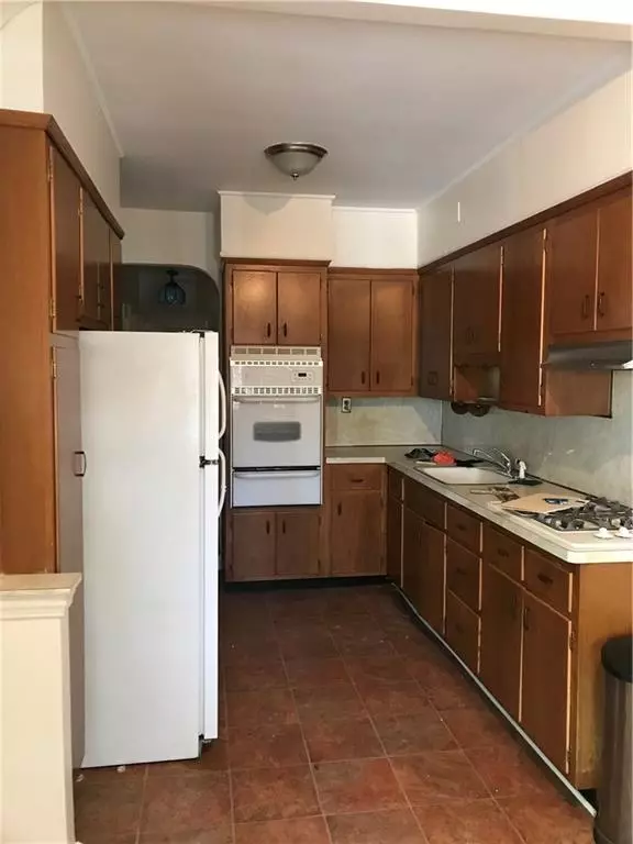 Brooklyn, NY 11235,2431 East 27