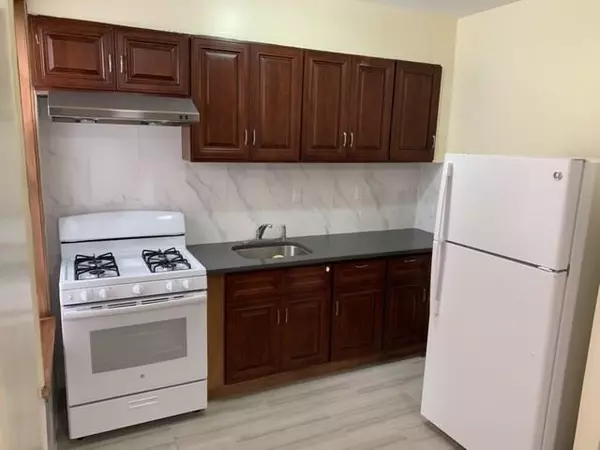 Brooklyn, NY 11214,1758 79 ST
