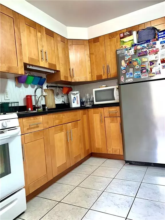 Brooklyn, NY 11214,263 Bay 22 ST