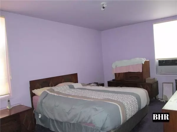Brooklyn, NY 11235,2427 East 29 ST #6G
