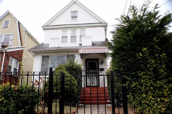 100-46 204 ST, Hollis, NY 11423