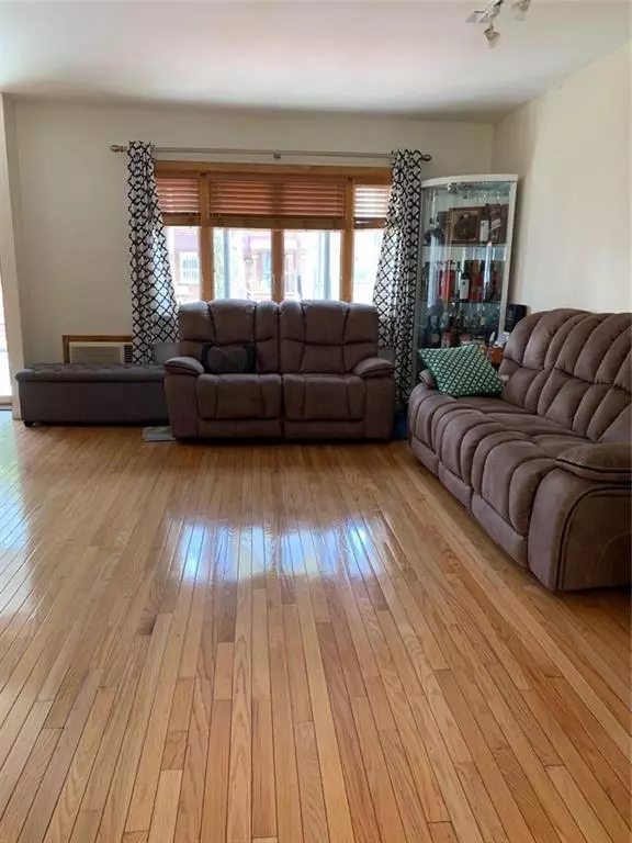 Brooklyn, NY 11214,130 Bay 40 ST