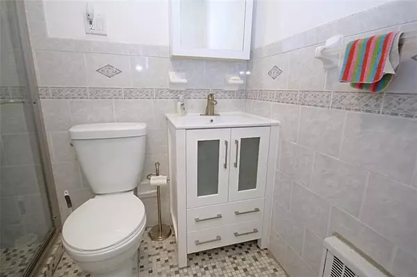 Brooklyn, NY 11236,100-17 Avenue L