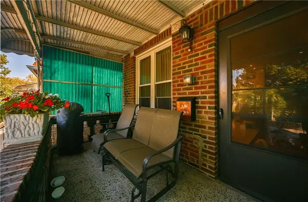 Brooklyn, NY 11214,235 Bay 20 ST