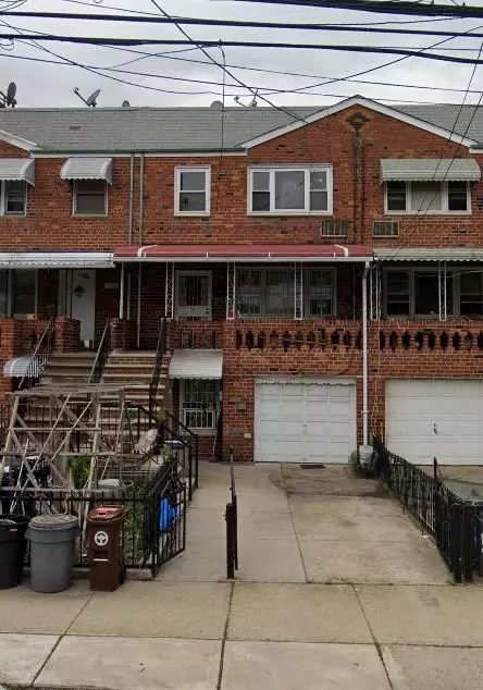 158 28 AVE, Brooklyn, NY 11214