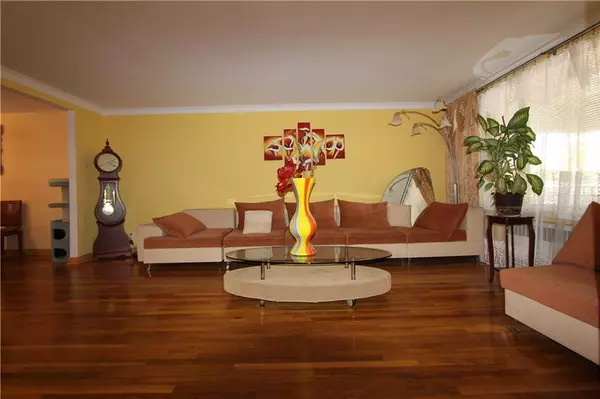 Brooklyn, NY 11235,2644 East 29 ST
