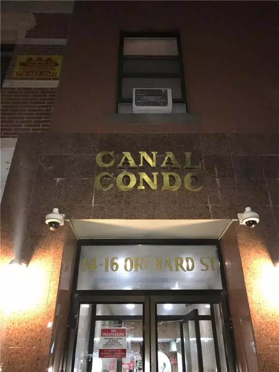 51 Canal ST #4E, New York, NY 10002