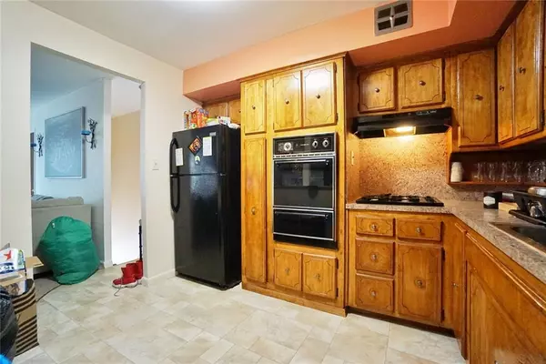 Brooklyn, NY 11214,109 27 AVE