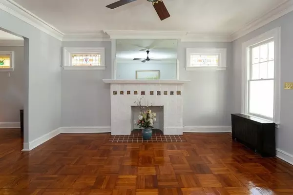 Brooklyn, NY 11209,455 79 ST