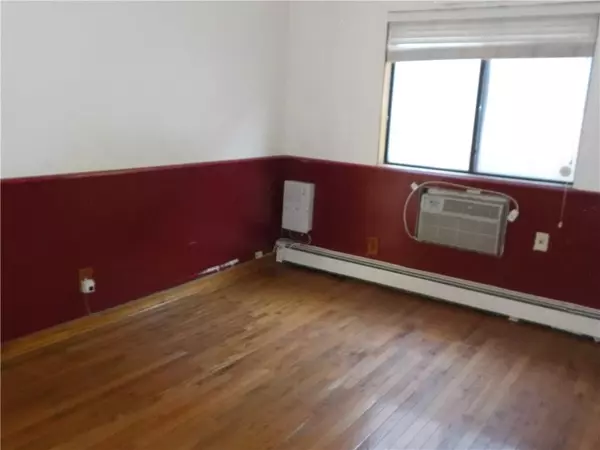 Brooklyn, NY 11236,1231 East 95 ST #301