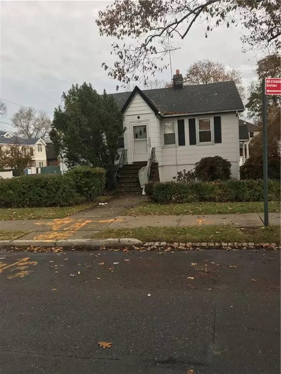 400 McClean AVE, Staten  Island, NY 10305