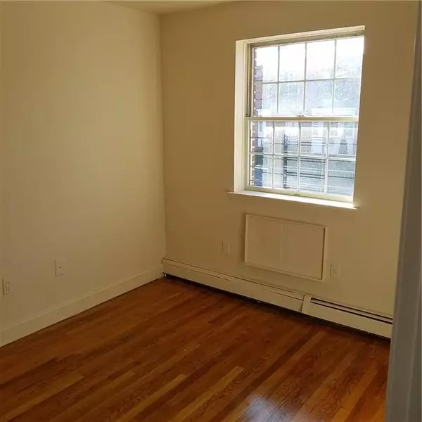Brooklyn, NY 11236,1037 East 86 ST #2