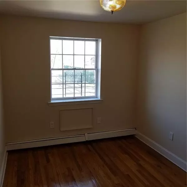 Brooklyn, NY 11236,1037 East 86 ST #2