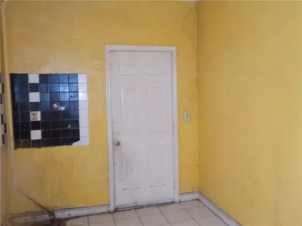 Brooklyn, NY 11207,765 Vermont ST