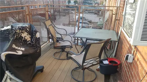 Brooklyn, NY 11236,732 East 79 ST