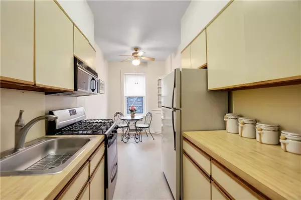 Brooklyn, NY 11209,150 95 ST #5B
