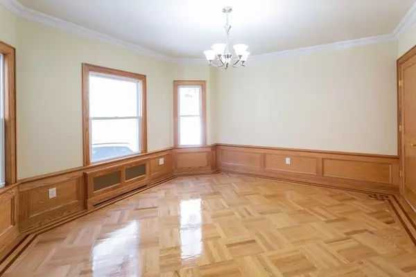 Brooklyn, NY 11209,255 76 ST