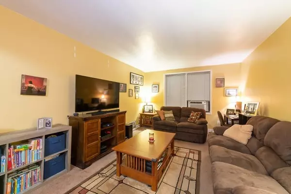 Brooklyn, NY 11209,9902 3 AVE #60